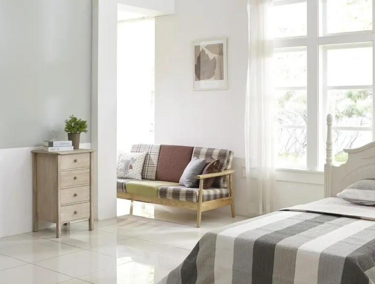 How to Stage a Bedroom