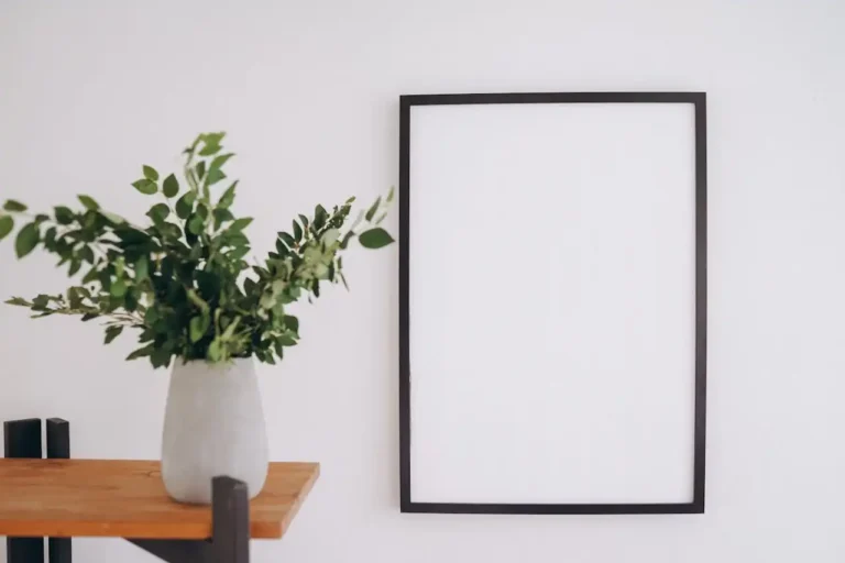 Wall Décor Ideas That Don’t Require Drilling Holes