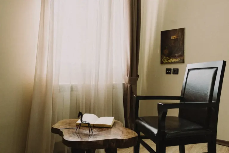 How to Create a Cozy Reading Nook on Any Budget